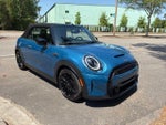 2023 Convertible Thumbnail 38