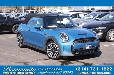 Photo of a 2023 Mini Convertible Cooper S 2DR Convertible for sale