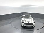 2024 Convertible Thumbnail 16