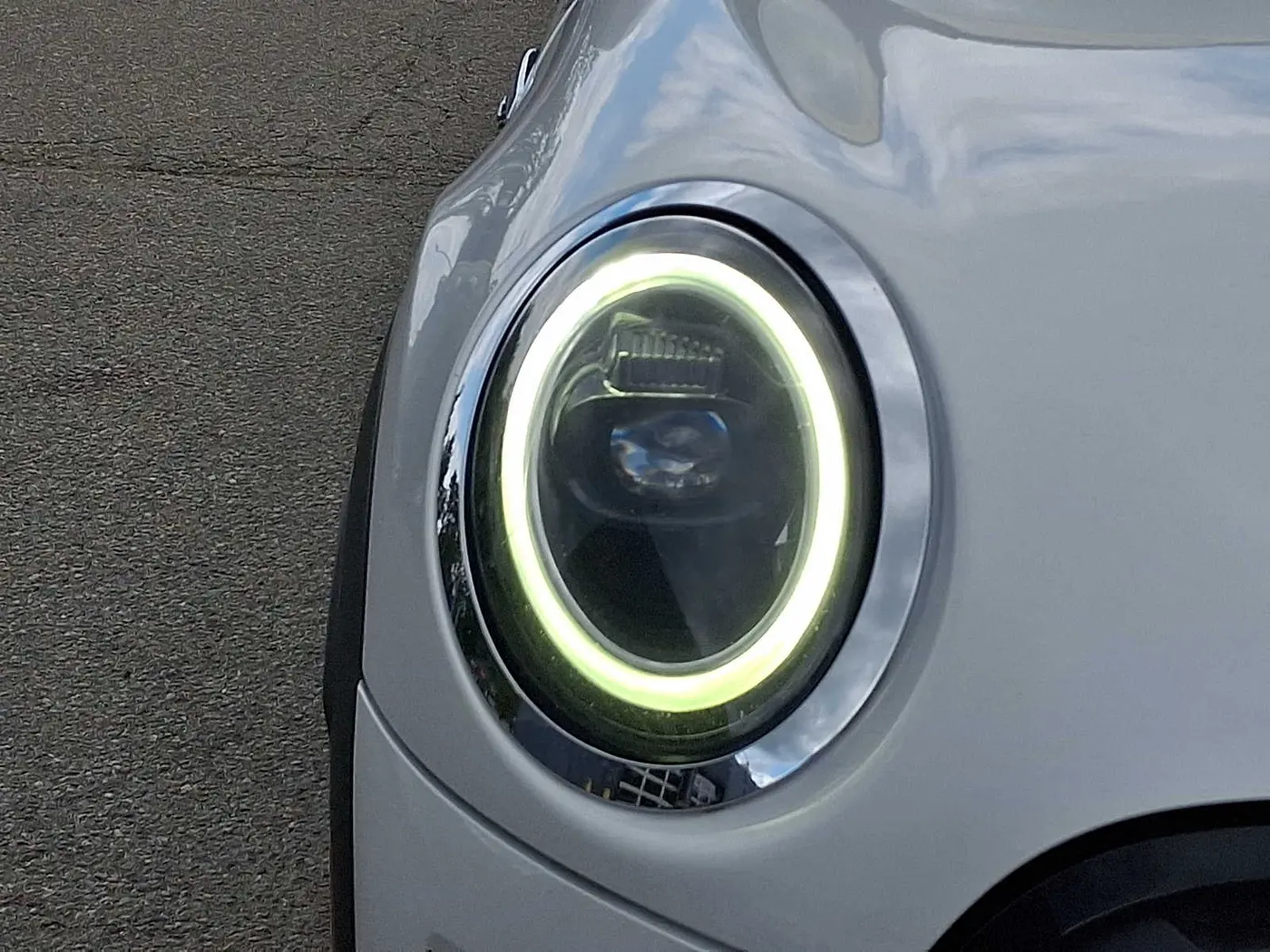 2024 MINI Hardtop - $22,997