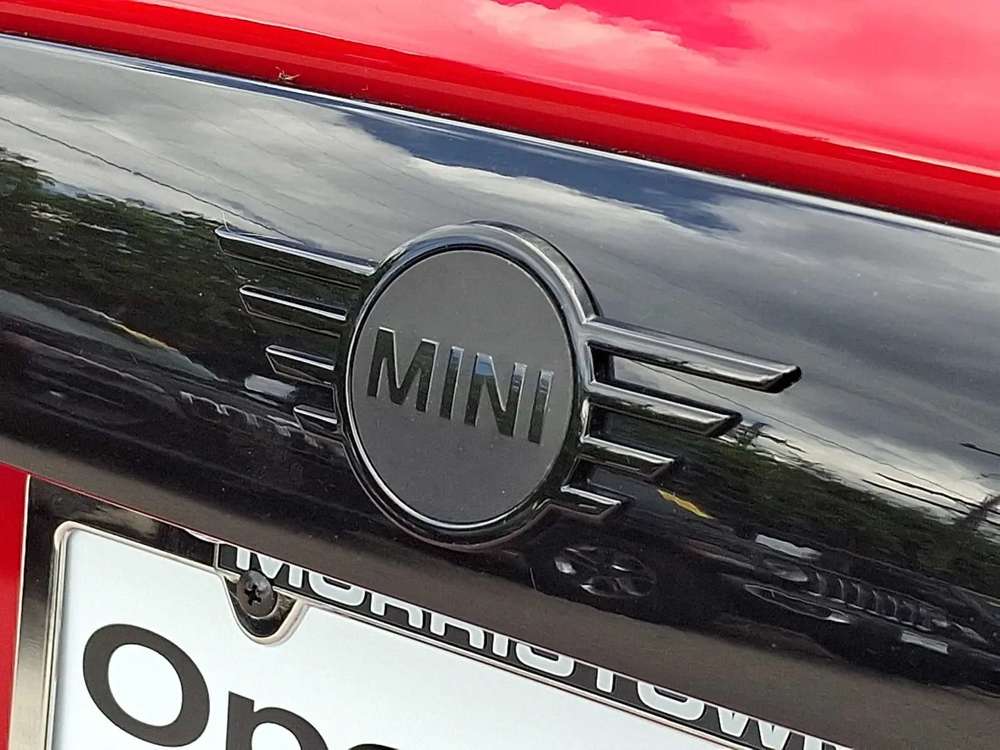 2024 MINI Hardtop - $25,997