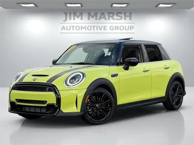 Photo of a 2024 Mini Hardtop 4 Door Cooper S 4DR Hatchback for sale