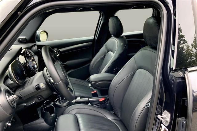 2024 MINI Hardtop - $28,825