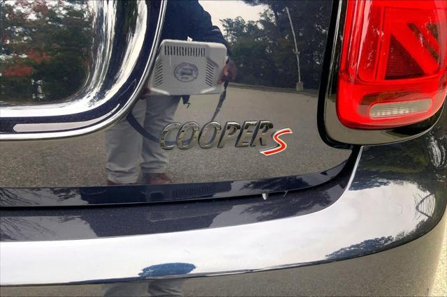 2024 MINI Hardtop - $28,825