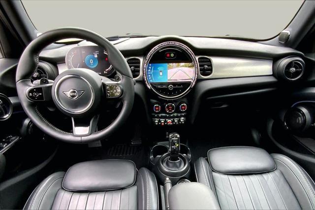 2024 MINI Hardtop - $28,825