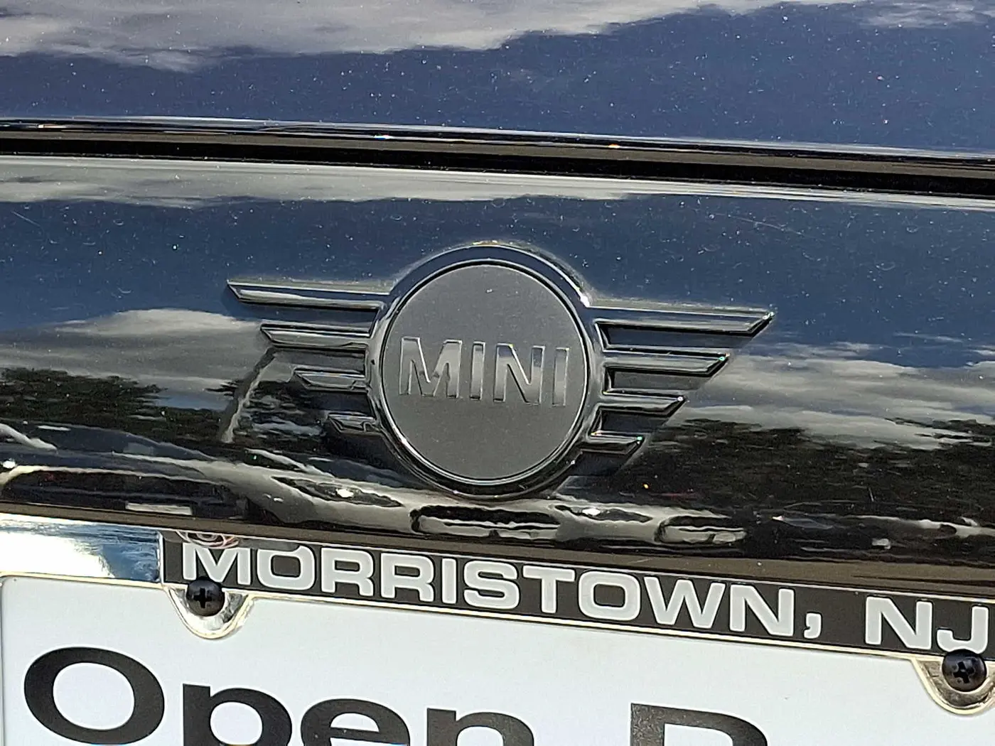 2024 MINI Hardtop - $26,997