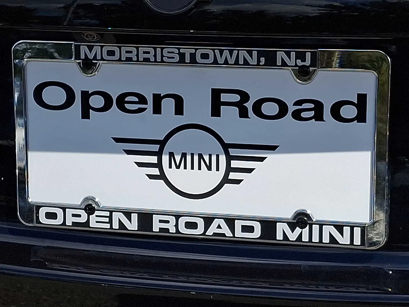 2024 MINI Hardtop - $26,997