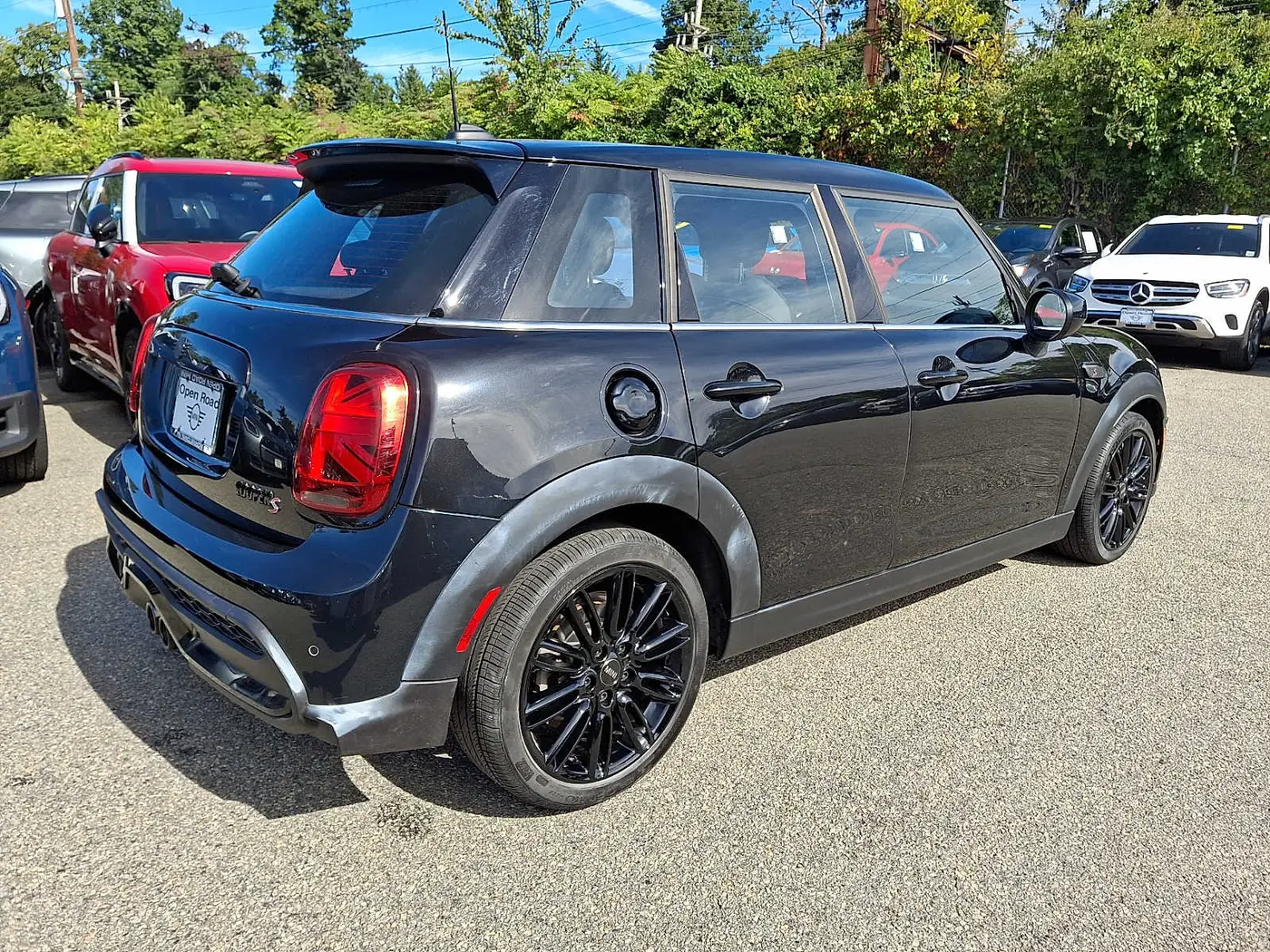 2024 MINI Hardtop - $29,997