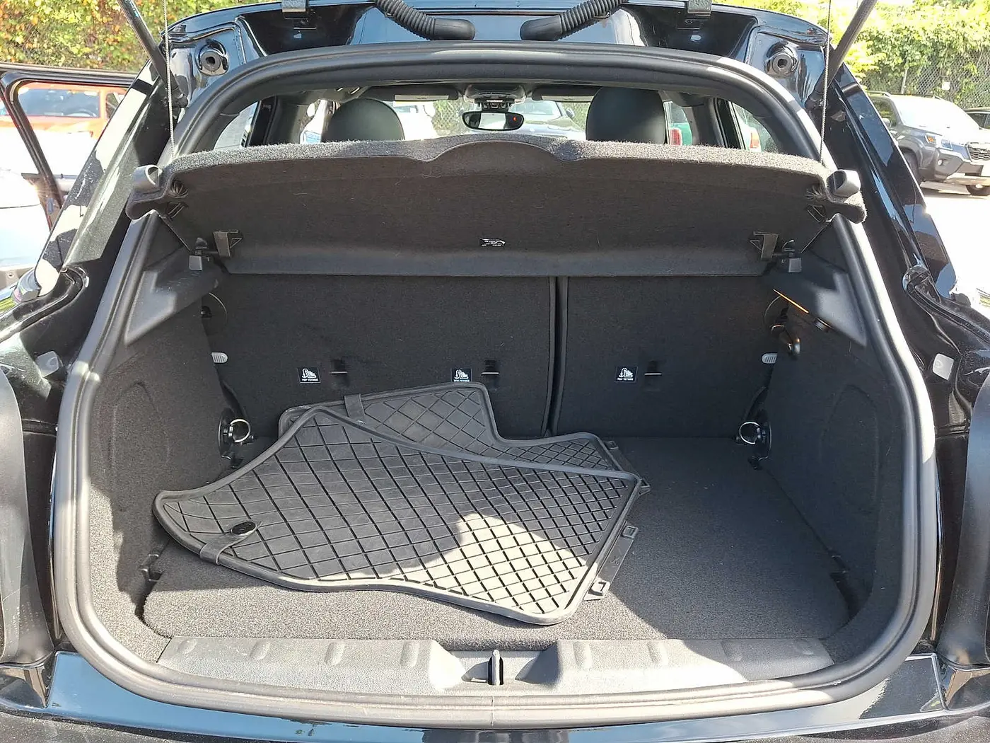 2024 MINI Hardtop - $29,997