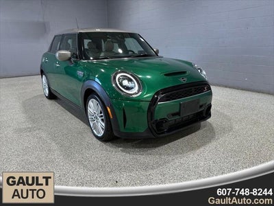 Photo of a 2024 Mini Hardtop 4 Door Cooper S 4DR Hatchback for sale