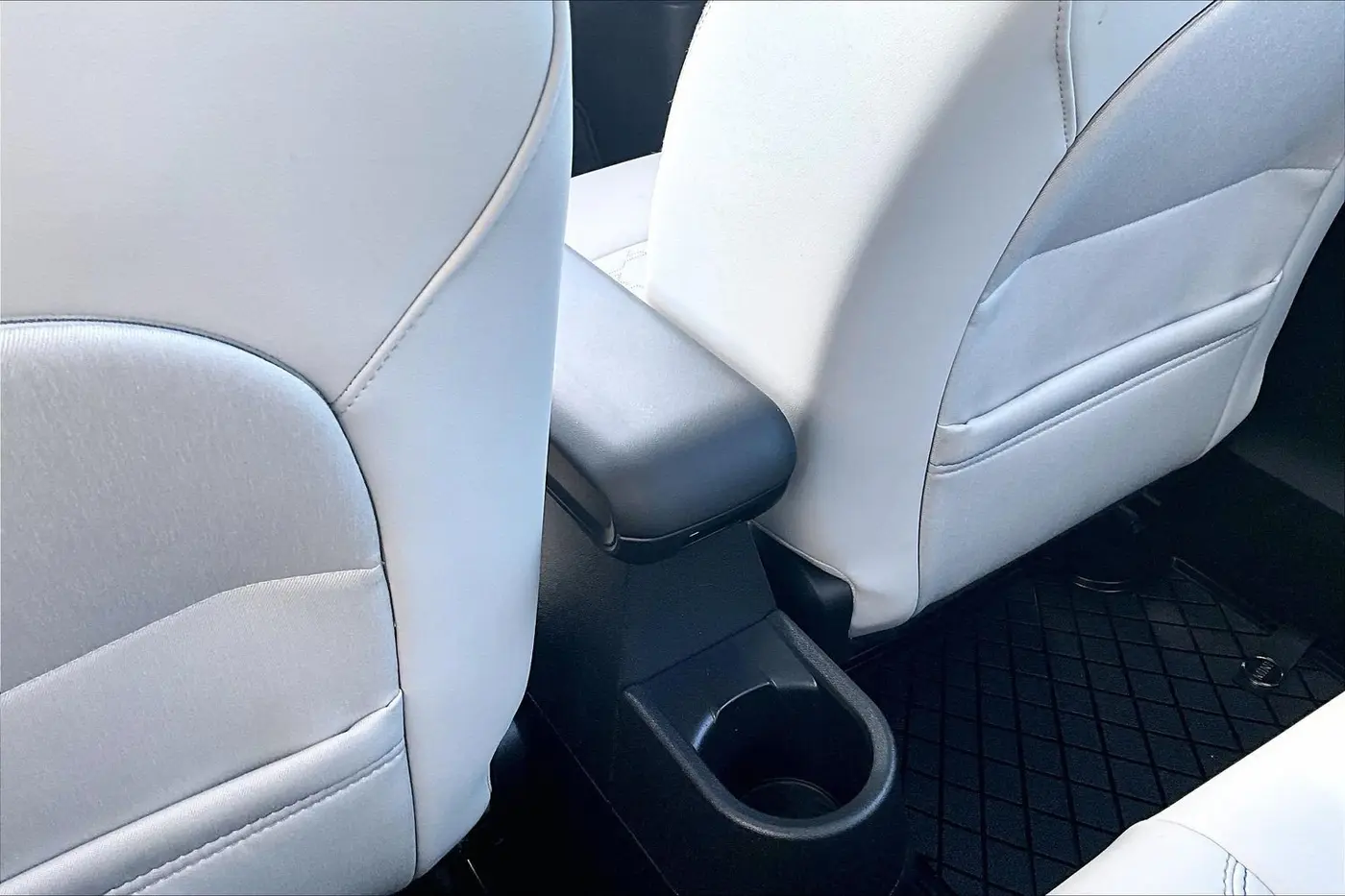 2025 MINI Hardtop - $27,900