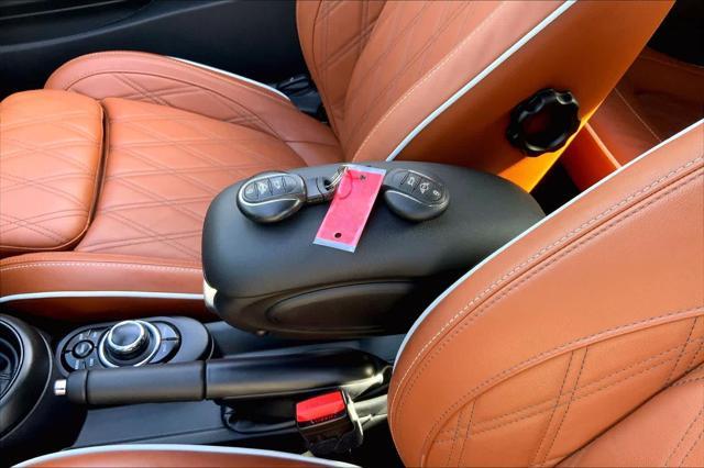 2022 MINI Cooper - $28,914