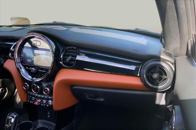 2022 MINI Cooper - $28,914