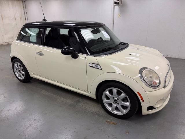2010 MINI Cooper - $5,696