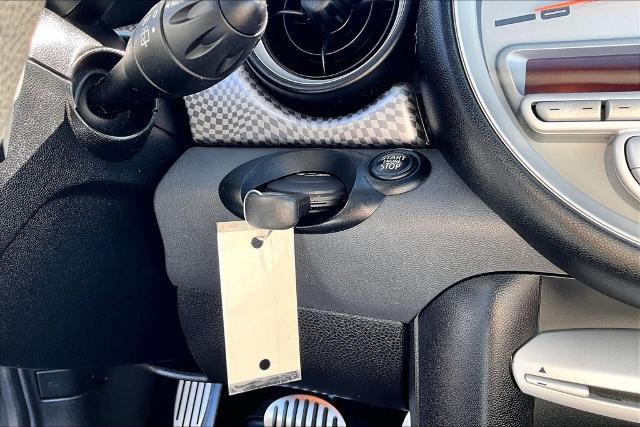 2010 MINI Cooper - $9,631