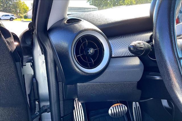 2010 MINI Cooper - $9,631
