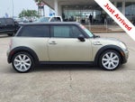 2010 Cooper Thumbnail 23