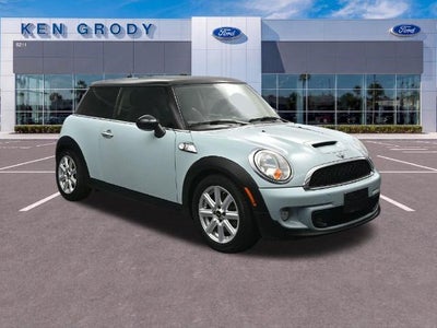 Photo of a 2013 Mini Hardtop Cooper S 2DR Hatchback for sale