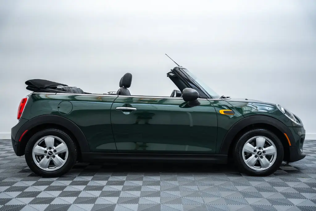 2019 MINI Cooper - $16,500