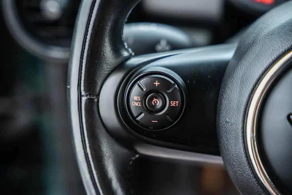2019 MINI Cooper - $16,500