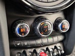 2019 Convertible Thumbnail 17
