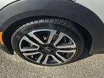 2019 Convertible Thumbnail 11