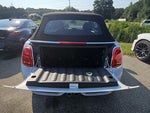 2019 Convertible Thumbnail 14