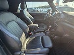 2019 Convertible Thumbnail 16