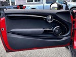2016 Convertible Thumbnail 18