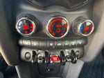 2020 Convertible Thumbnail 14