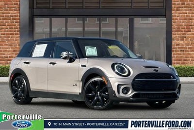 Photo of a 2022 Mini Clubman AWD Cooper S ALL4 4DR Wagon for sale