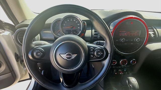 2015 MINI Hardtop 2 Door Cooper