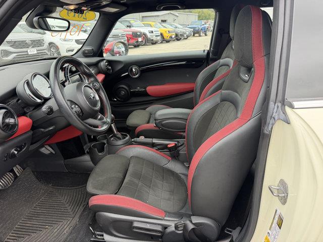 2019 MINI Hardtop - $22,649