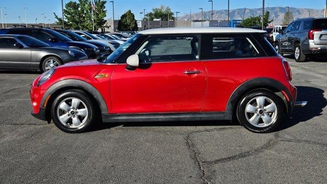 2017 MINI Hardtop 2 Door Cooper