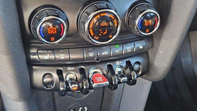 2017 MINI Hardtop 2 Door Cooper