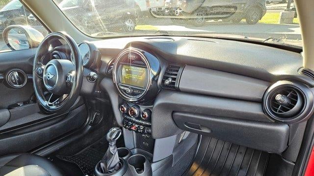 2017 MINI Hardtop 2 Door Cooper