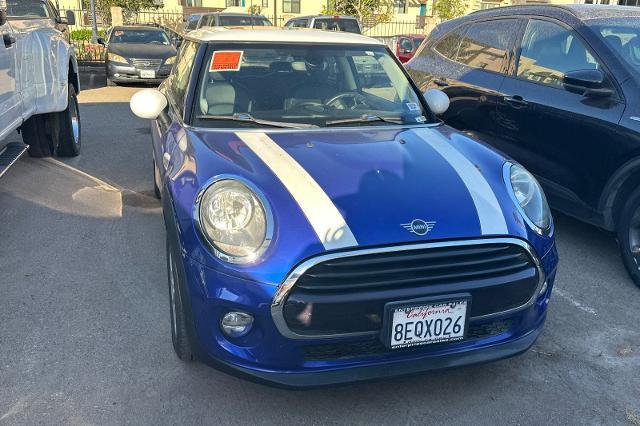 2019 MINI Hardtop 2 Door Cooper — photo 1 of 6