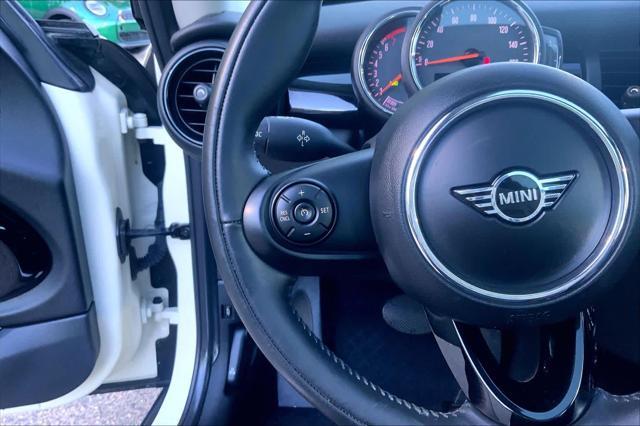2019 MINI Hardtop - $17,930