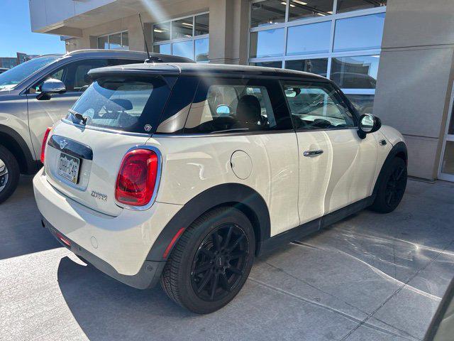 2019 MINI Hardtop - $11,622