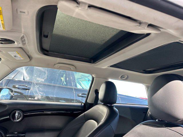 2019 MINI Hardtop - $11,622