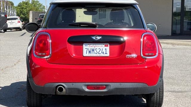 2017 MINI Hardtop 2 Door Cooper