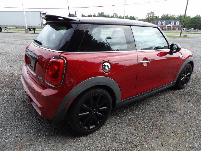 2015 MINI Hardtop - $10,938