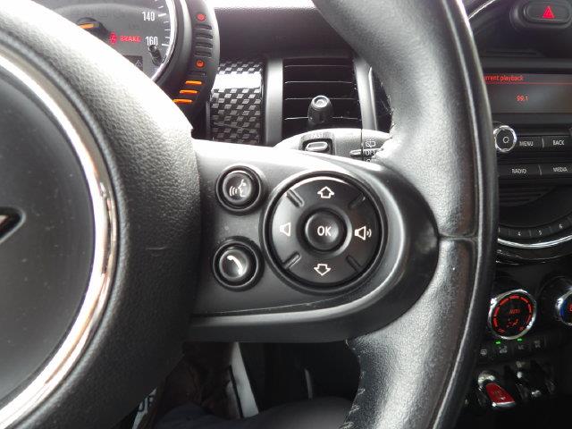 2015 MINI Hardtop - $10,938