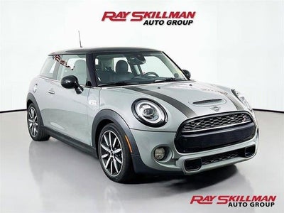 Photo of a 2019 Mini Hardtop 2 Door Cooper S 2DR Hatchback for sale
