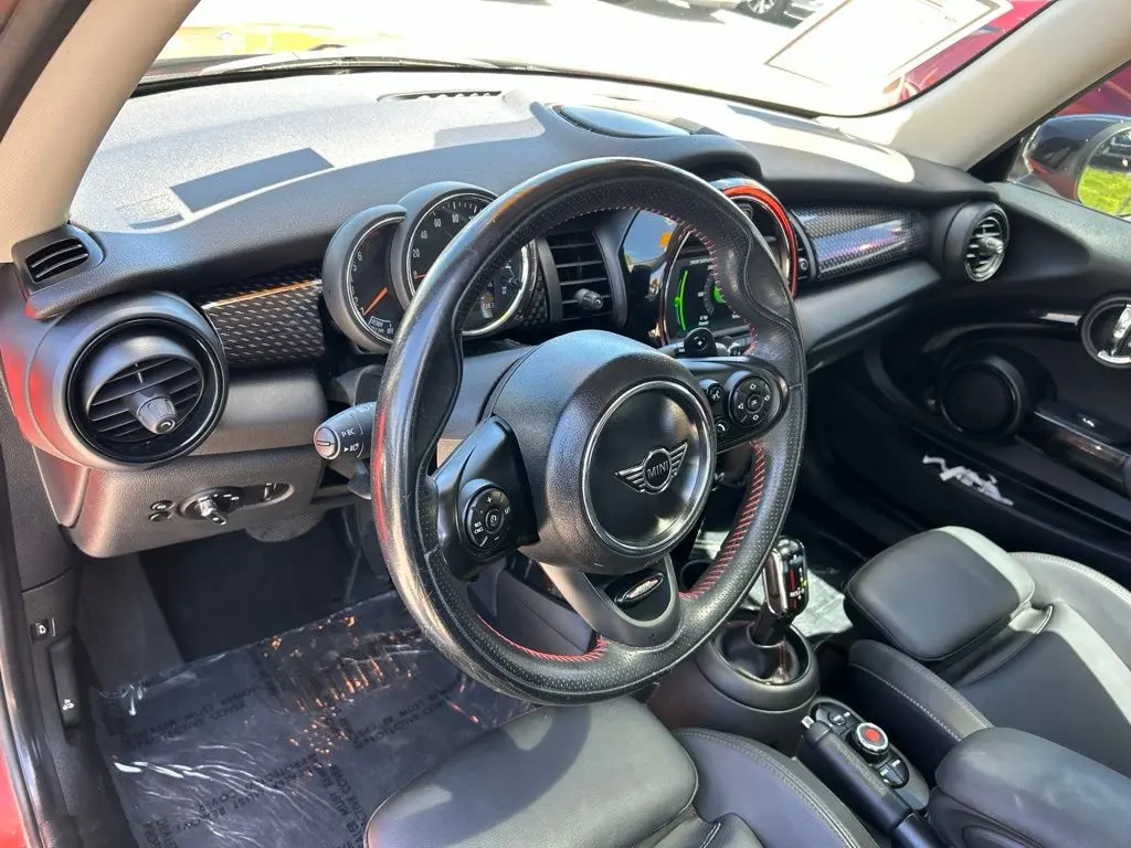 2020 MINI Hardtop - $17,835