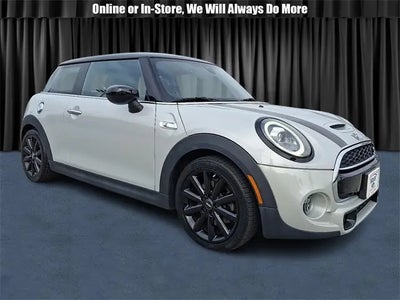 Photo of a 2020 Mini Hardtop 2 Door Cooper S 2DR Hatchback for sale