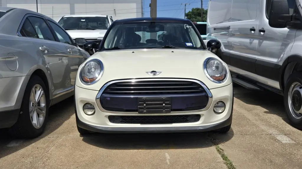 2016 MINI Hardtop 4 Door Cooper