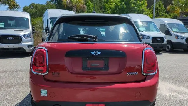 2016 MINI Hardtop 4 Door Cooper