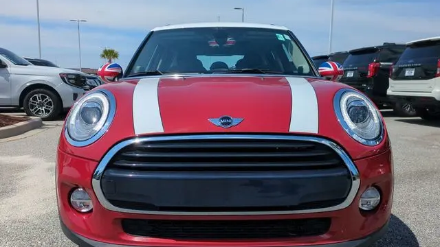 2016 MINI Hardtop 4 Door Cooper