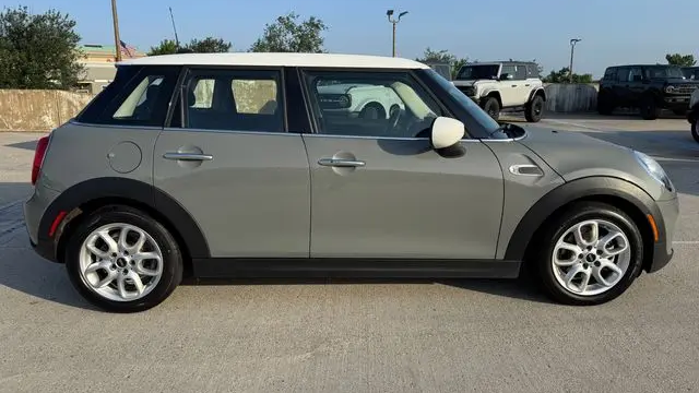 2021 MINI Hardtop 4 Door Cooper